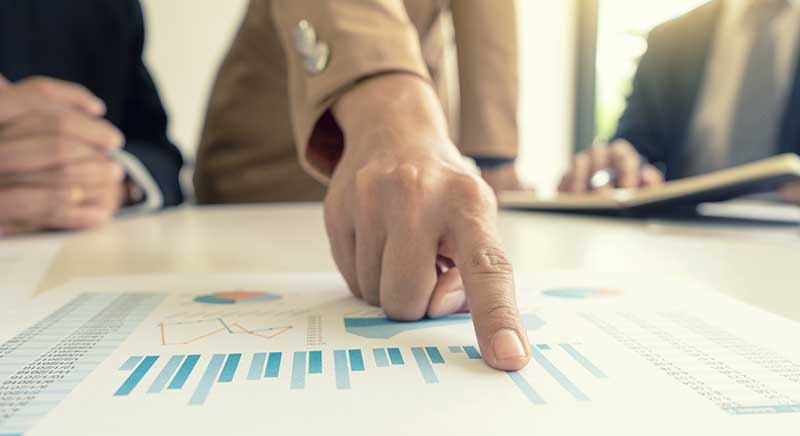 finger-pointing-at-charts